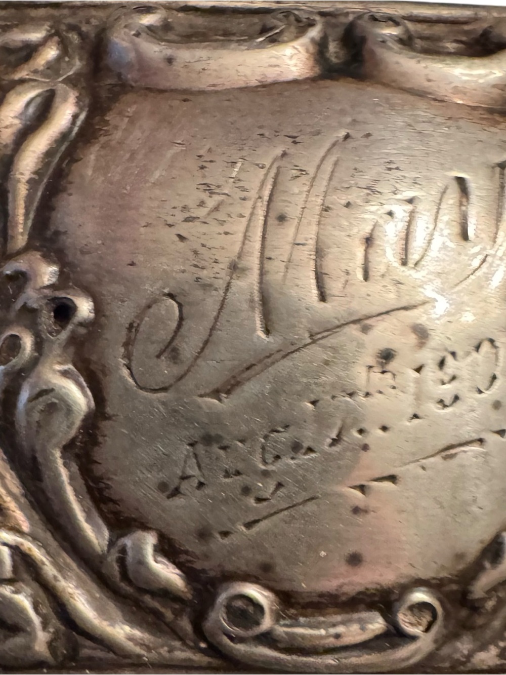 Antique Ornate Sterling Silvet Etched Engraved Shoe Brush - Picture 3 of 5